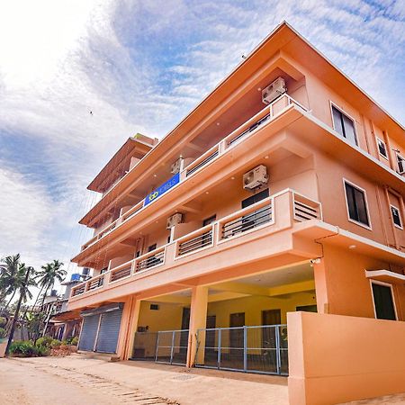 Fabhotel Baga Tulip - 500M From Baga Beach Exterior photo